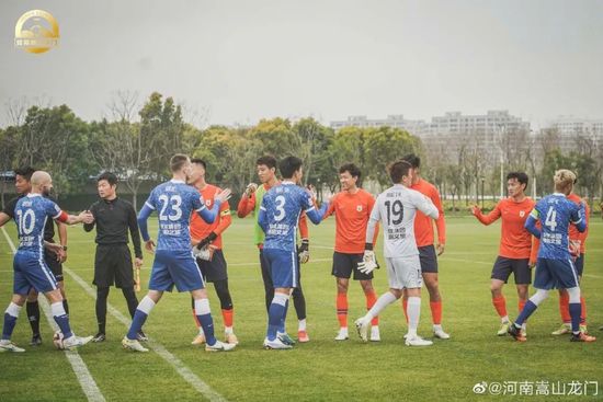 国产精品久久久精品三级